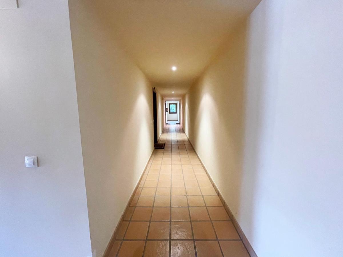 L11 - Bajo Con Jardin En Linsoles - Villmor Anciles Exterior foto