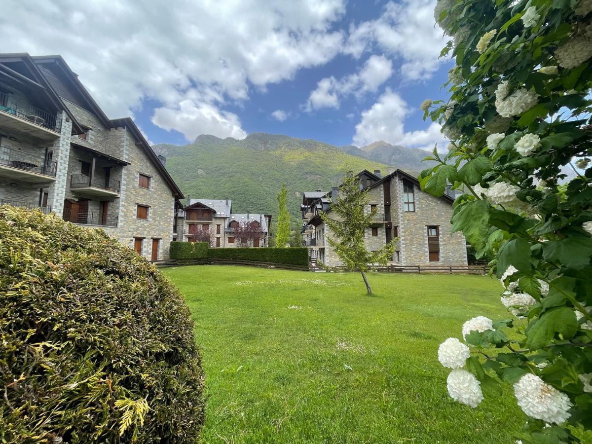 L11 - Bajo Con Jardin En Linsoles - Villmor Anciles Exterior foto
